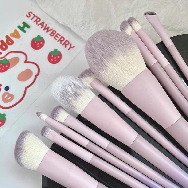 Xing Dai Zi 10-Piece Makeup Brush Set: Powder, Blush, Eyeshadow Brushes - Essential Beauty Tools.