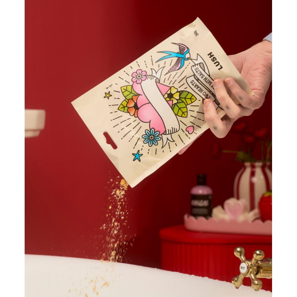 Lush [new] Two Hearts 250g   Bath Salt none