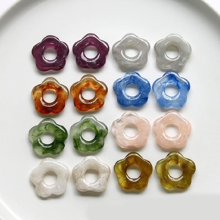 Resin Flower Pendant Hollow Five Petal Floral Charm Jewelry Jewelry Making Accessories for for Necklace Bracelet Earring