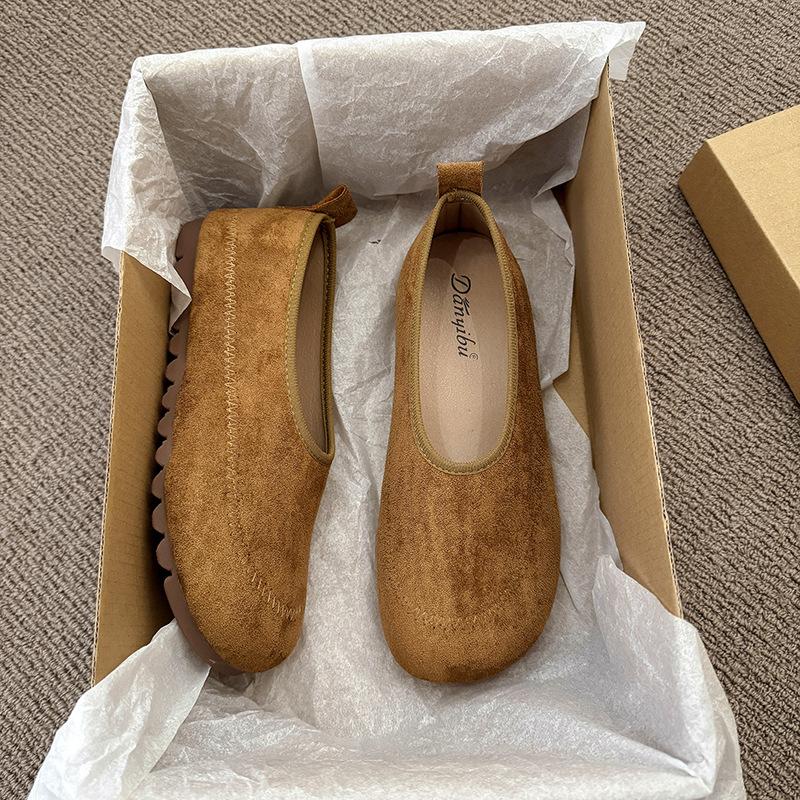 2025 new summer round head shallow mouth single shoes Doudou ladyshoes niche flat-bottomed French retro grandma shoes women's shoes