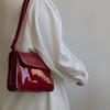 Luxuriöse Damenhandtasche aus Lackleder, modische Achseltasche, Designer-Umhängetasche, kleine quadratische Tasche, lässige Damenhandtasche, Geldbörse CLE