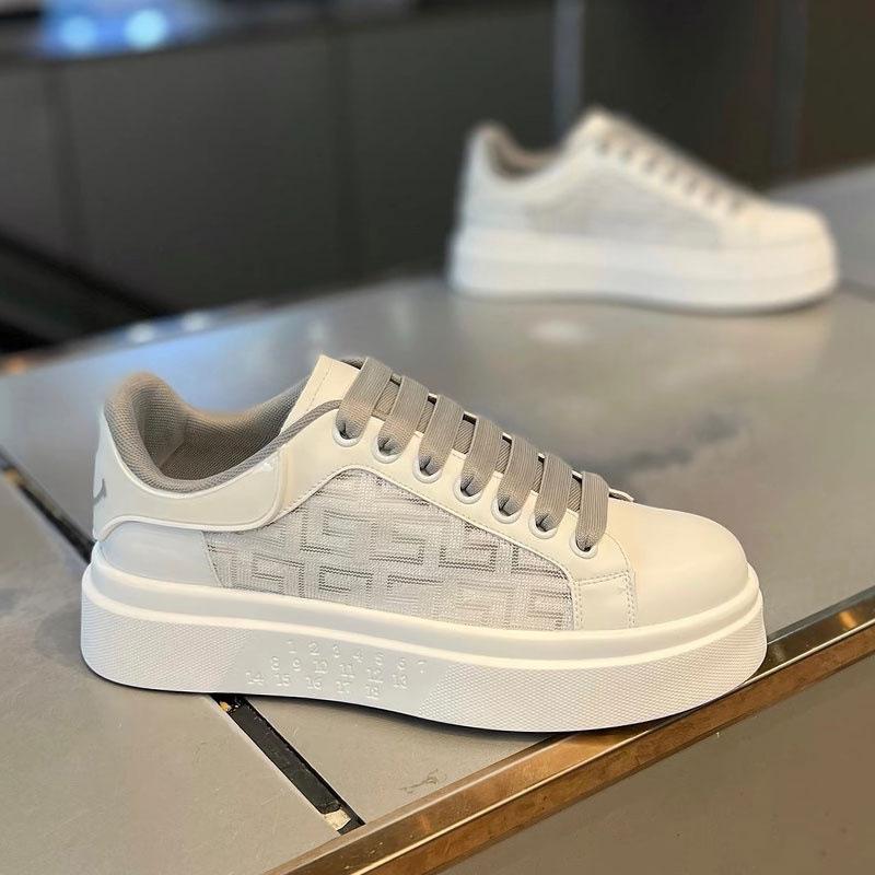 2025 New Men's Breathable Sneakers Trend Versatile Casual Shoes Thick Soled Height Increasing Sports Running Shoes Men