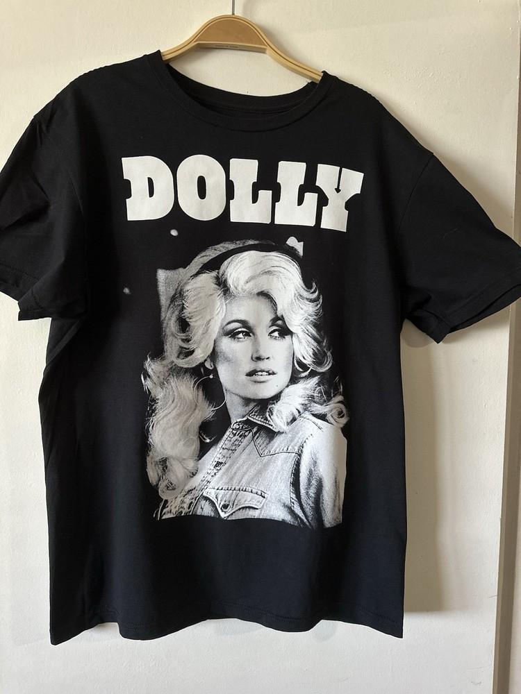Dolly Parton Men’s Tshirt Size M Black amp White Classic Photo Official Merch Unisex T-Shirt XXL