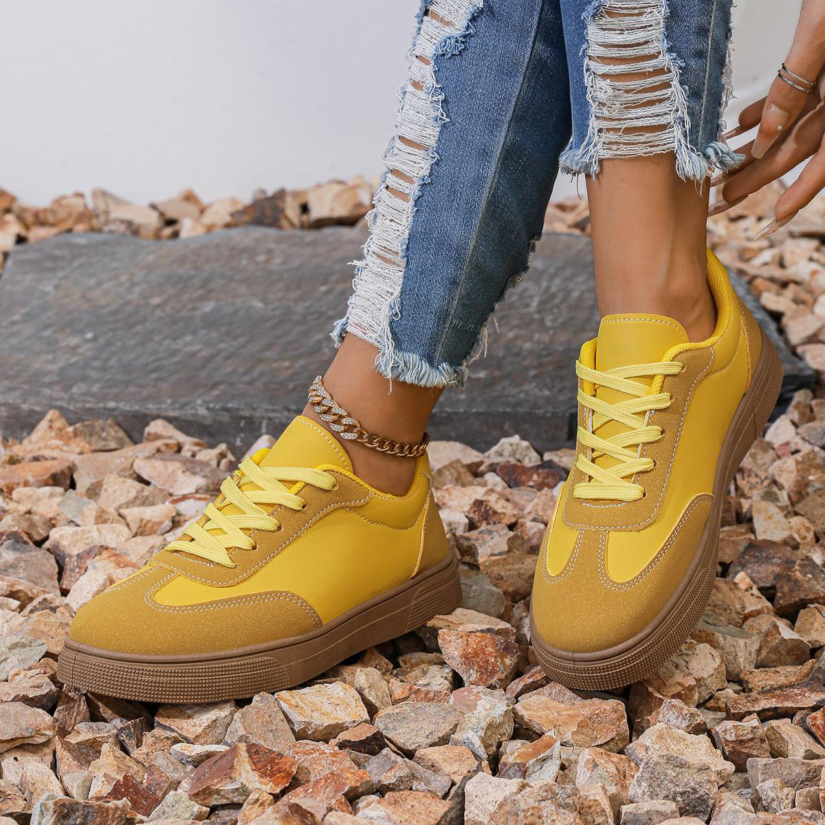 

Модная обувь женская 2025 тренд повседневные кроссовки удобные плоские на шнуровке теннисные туфли дышащая обувь для ходьбы и бега трусцой zapatillas 35 жёлтый