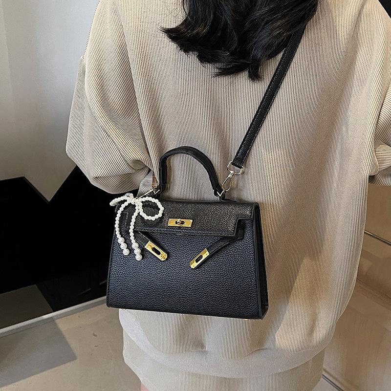 Litchi Patterned Diamond Grid Chain Shoulder Handbag, Spring New Style, High-end, Fashionable and Versatile Crossbody Kelly Bag