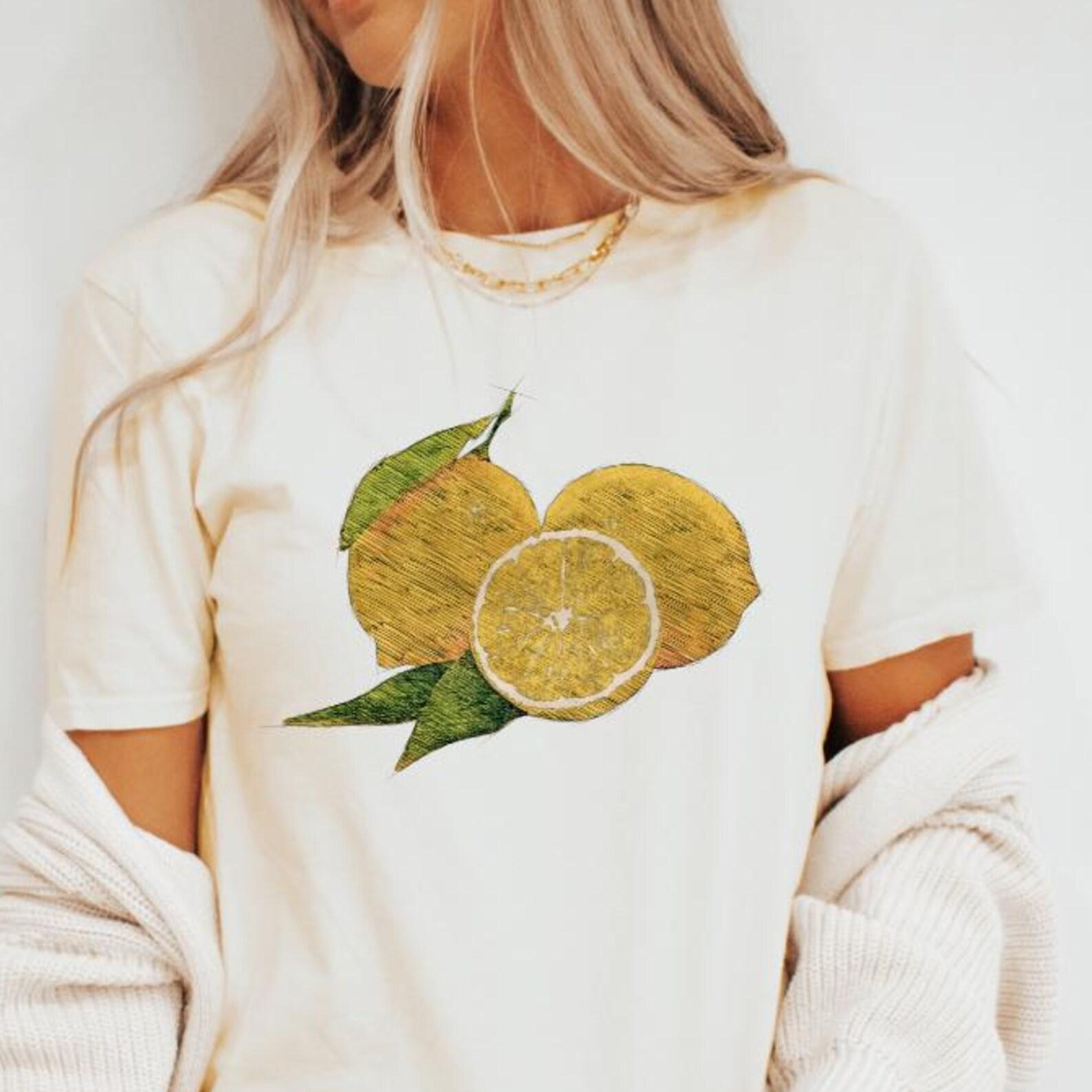 Lemon Graphic T-Shirt, Summer Fruit Tee, Vintage Lemon Design Shirt, Citrus Lovers Gift, Yellow Fruit T-Shirt, illustrated Lemon Tee 100