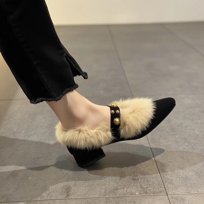 Coarse heel outer wear daily Mao Mao shoes small fragrant style versatile Korean version of the year pointed single shoes one pedal new