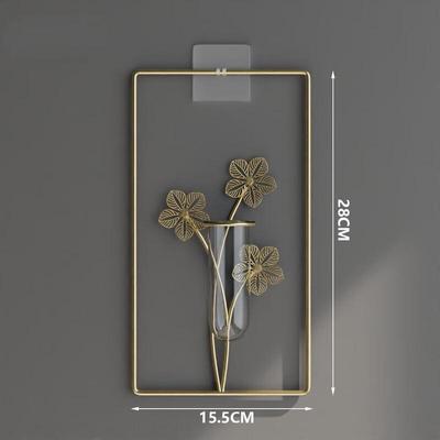 Mi Ling Metal Hanging Wall Decor Vase Set