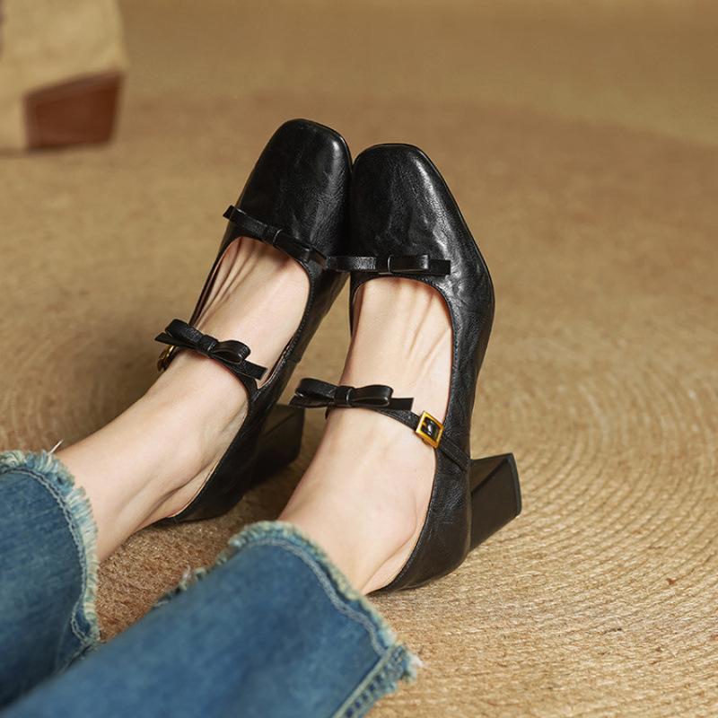 Casual solid color leather large size shoes small leather shoes new women's fashion single shoes square head buckle comfortable beef tendon soft sole