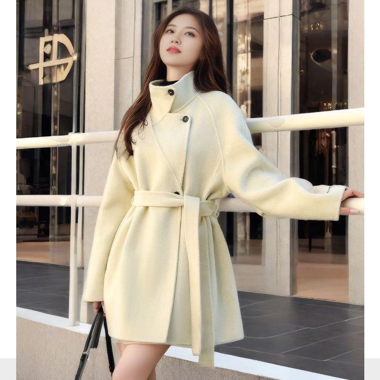 

2024 Маленькое шерстяное бежевое пальто с корейским воротником-стойкой и поясом XL бежевый