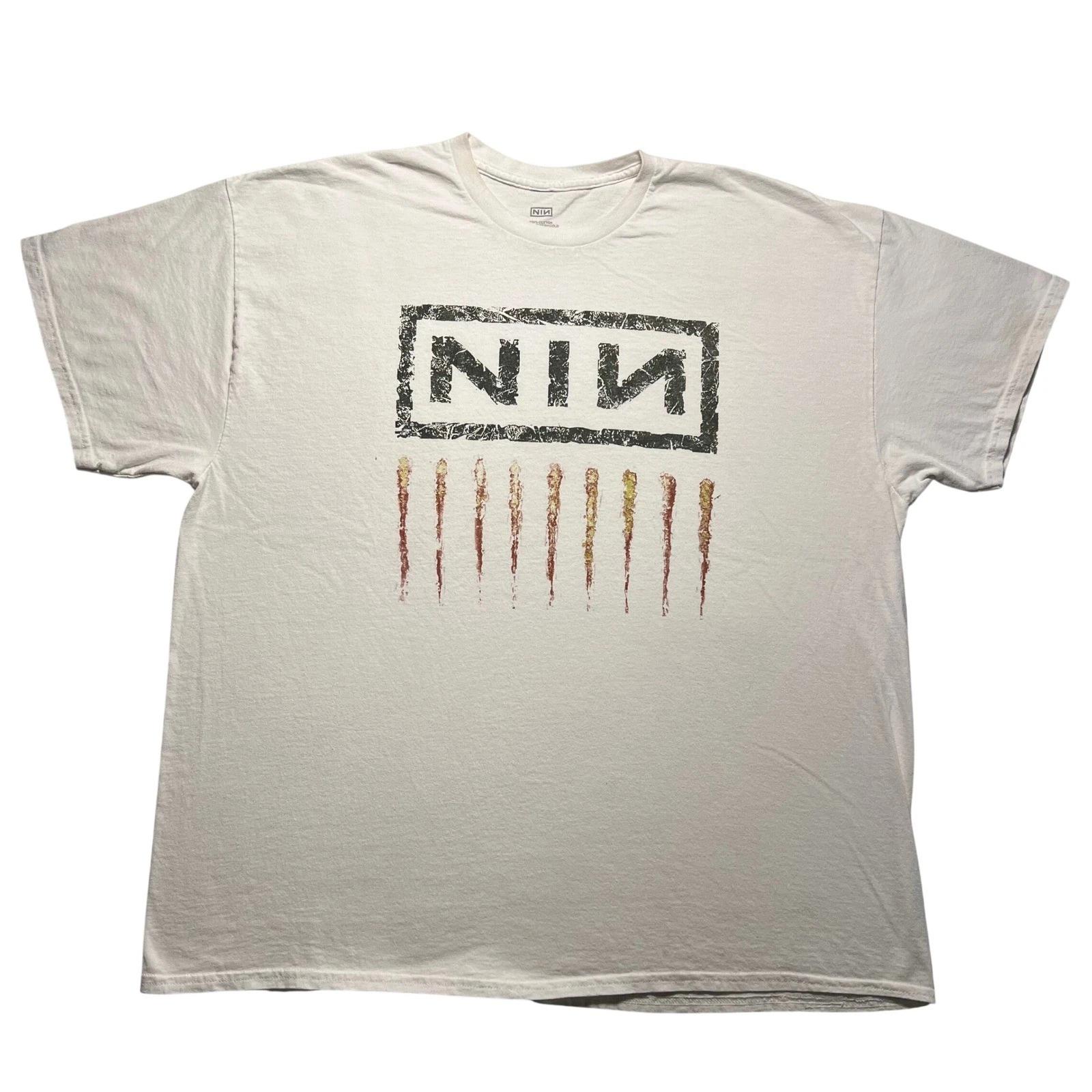 Nine Inch Nails NIN Logo Graphic T Shirt Mens White Large XL Band Tee Rock M