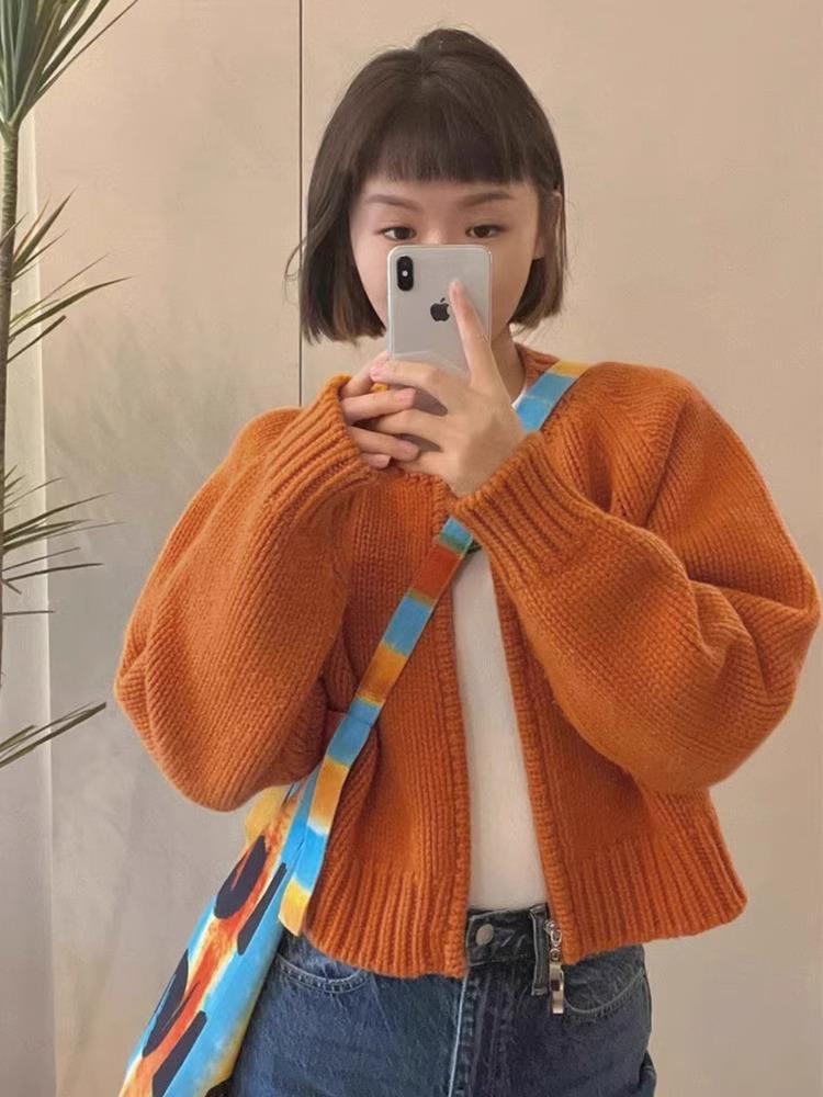 

Blue Women s Knitted Cardigan Sweater Coat - Soft Retro National Tide Autumn Zip-Up Commuter Top One Size Fits 40-72 kg помаранчевий