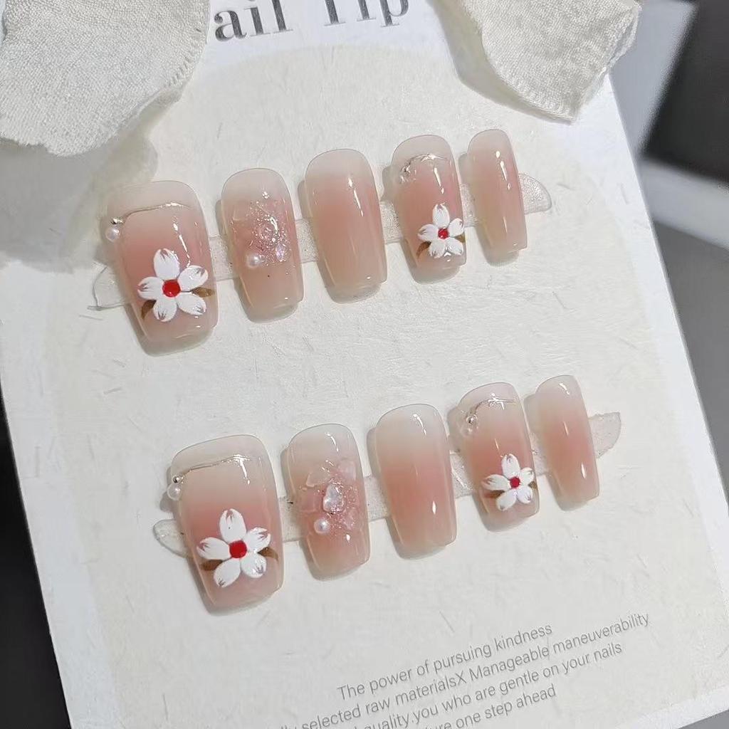 10-Piece Magnolia Blossom Blush False Nails Set