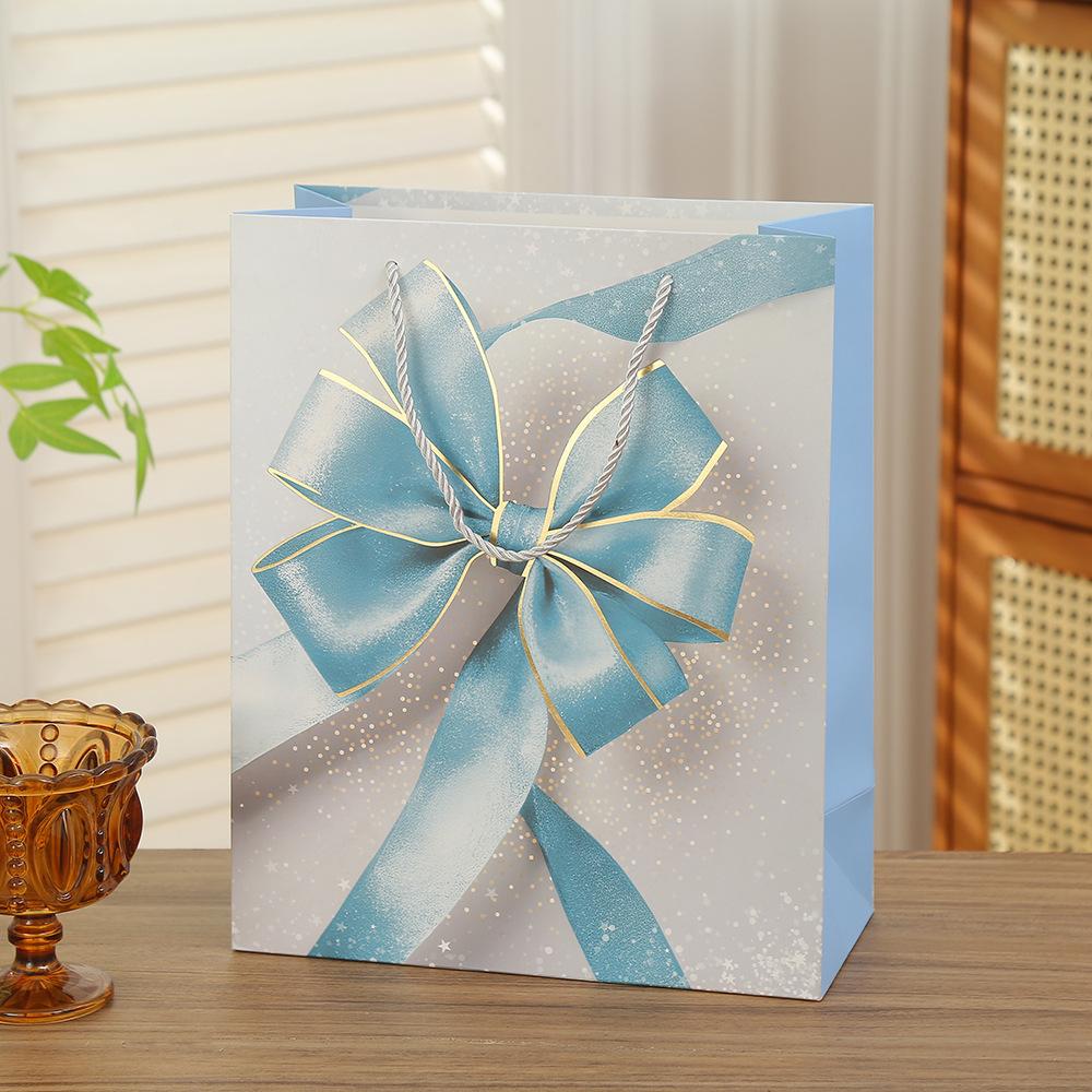 20pcs Luxury Bow Gift Bags Gold Foil Paper Gift Packaging Bags with Handles for Holiday Wedding Birthday Party Gifts