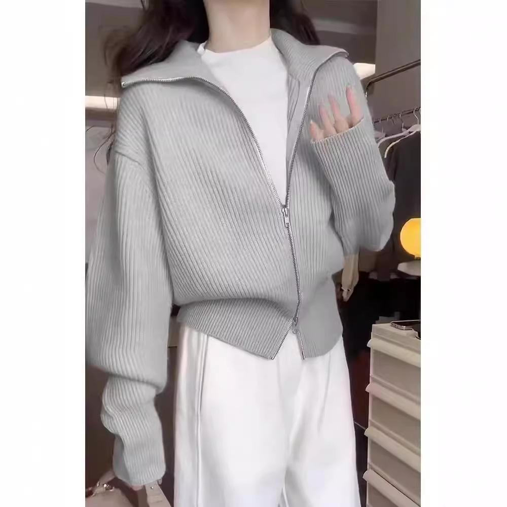 Zipper lapel knitted cardigan women's autumn and winter new large size loose lazy style casual turtleneck white sweater jacket