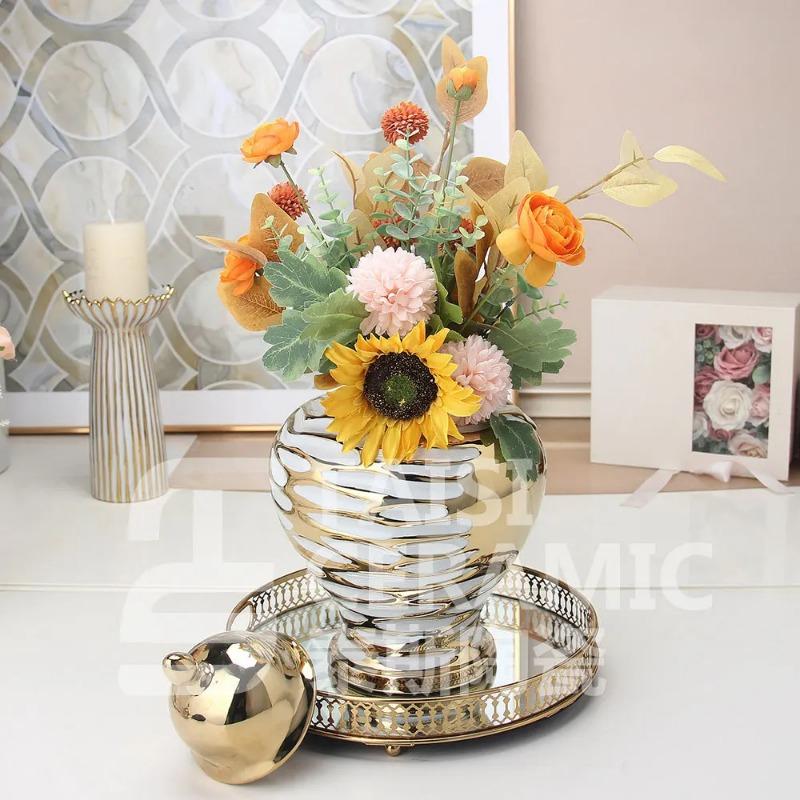Nordic Golden Ceramic Soft Decoration General Jar Crafts Entrance Electroplating Vase Decorative Ornament