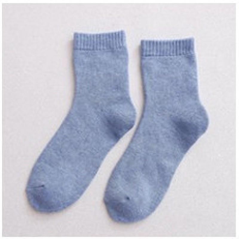 Women's Fleece-Lined Terry Socks, Mid-Calf, Thick, Warm, Sweat-Wicking, Odor-Resistant for Teens, Ideal for Autumn and Winter.