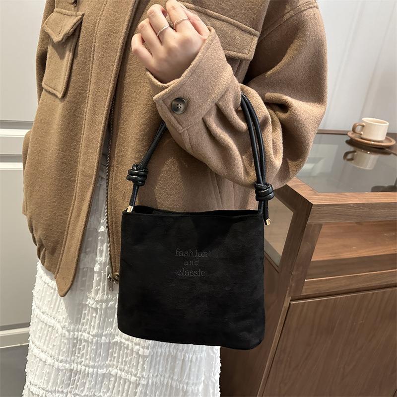 Bags Women's Spring New Fashion Trend Bucket Bags Fashion Handbags Commuter Shoulder Crossbody Bags