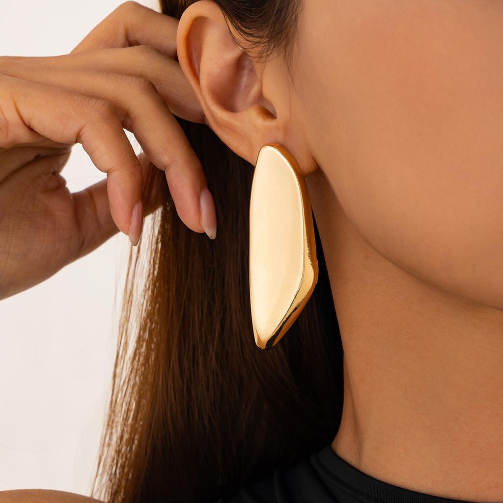 Ingemark Punk Irregular Geometric Smooth Surface Stud Earrings for Women Trendy Gold Color Metal Piercing Earrings Party Jewelry