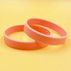 SW 2 PZ Braccialetto in Silicone Personalizzato Cinturino da Polso Colore Solido Cinturino da Mano Casual Anello di Gomma Braccialetto Sportivo in Gel di Silice Cinturino da Polso