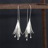 Sweet And Romantic Style Long Tassel Flower Pendant Stud Earrings Charm Fashion Women 'S Metal Stud Earrings Party Gift Jewelry
