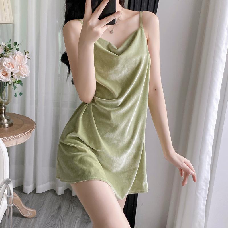 

2025 Золотой бархатный комплект майки и ночной сорочки: Сексуальная женская одежда для дома в стиле Pure Desire Large (L)