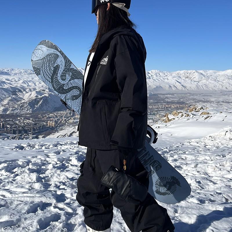 Windproof Warm Ski Suit Set: Women's Loose & Men's Plus Size Two-Piece