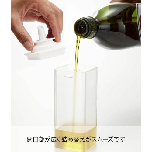 Yamazaki Tower Refillable Seasoning Bottle, White, Approx. 5.5 X 5.7 X 17.2 Cm, Airtight, Easy Open/Close, Disassembles for Cleaning, 250ml, Product N