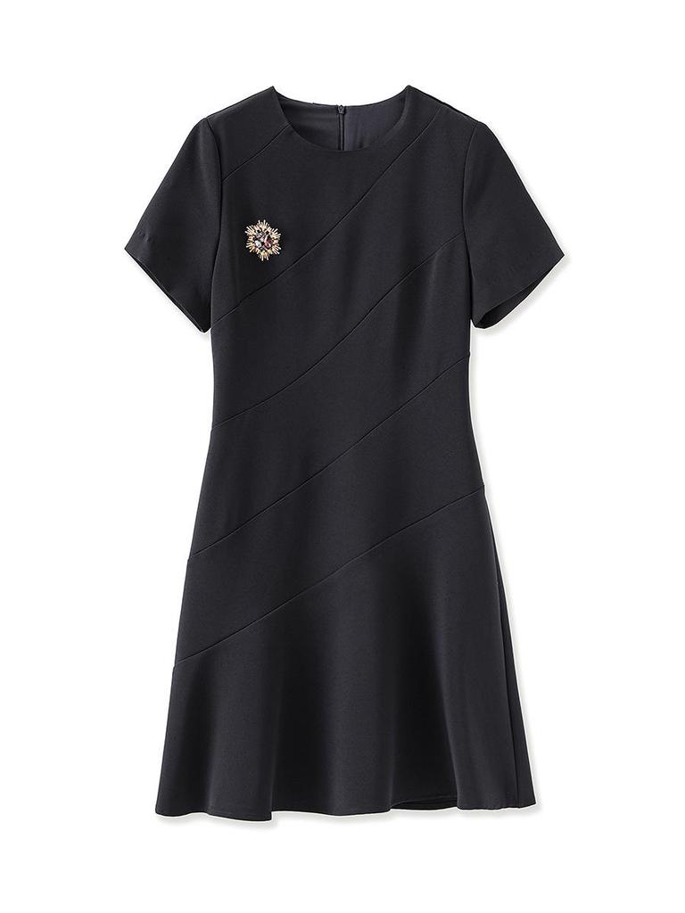 Elegant Minimalist Round Neck Short Sleeve Women's Summer Dress