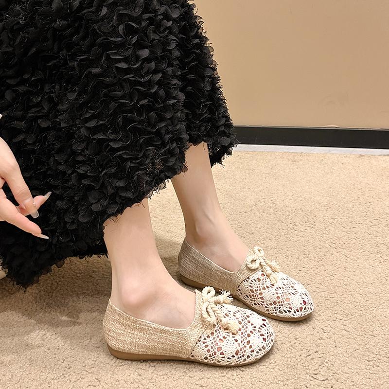 Fashion Summer Women Hollow Out Mesh Breathable Loafers Shoes Ladies Korean Lace Slip On Beige Fats Shoes Zapatos De Mujer New 2025