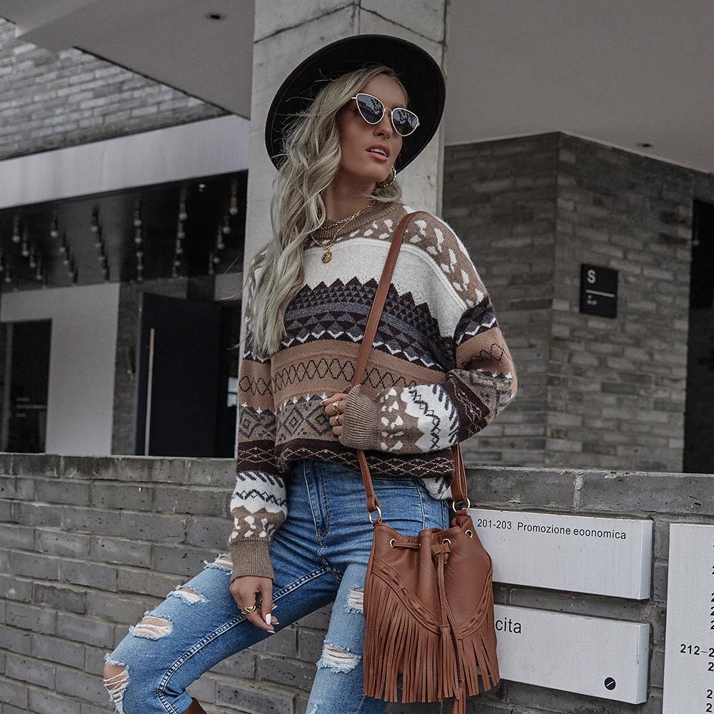 Women's Retro Color Block Christmas Knitted Pullover Sweater