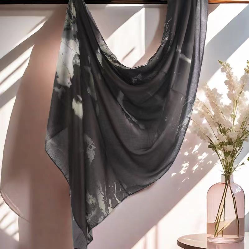 Watercolour Floral Printed Modal Breathable Light Weight Soft Cotton Rayon Viscose Woven Modal Muslim Women Shawl Hijab Scarf