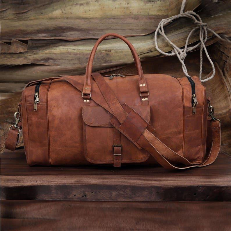 Handmade Leather Duffel Bag Travel Duffel for Men and Women Leather Holdall Bag Sports Gym Bag Personalized Groomsmen Gift Overnight Duffel