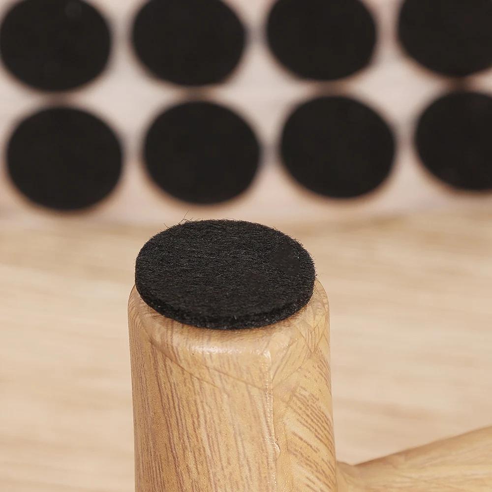 Zesílené plstěné podložky na nohy židlí Samolepicí Podložka chránící podlahu Nábytkové podložky Kulaté Čtvercové Nohy Kancelářské židle Pohovky Protiskluzové Návleky