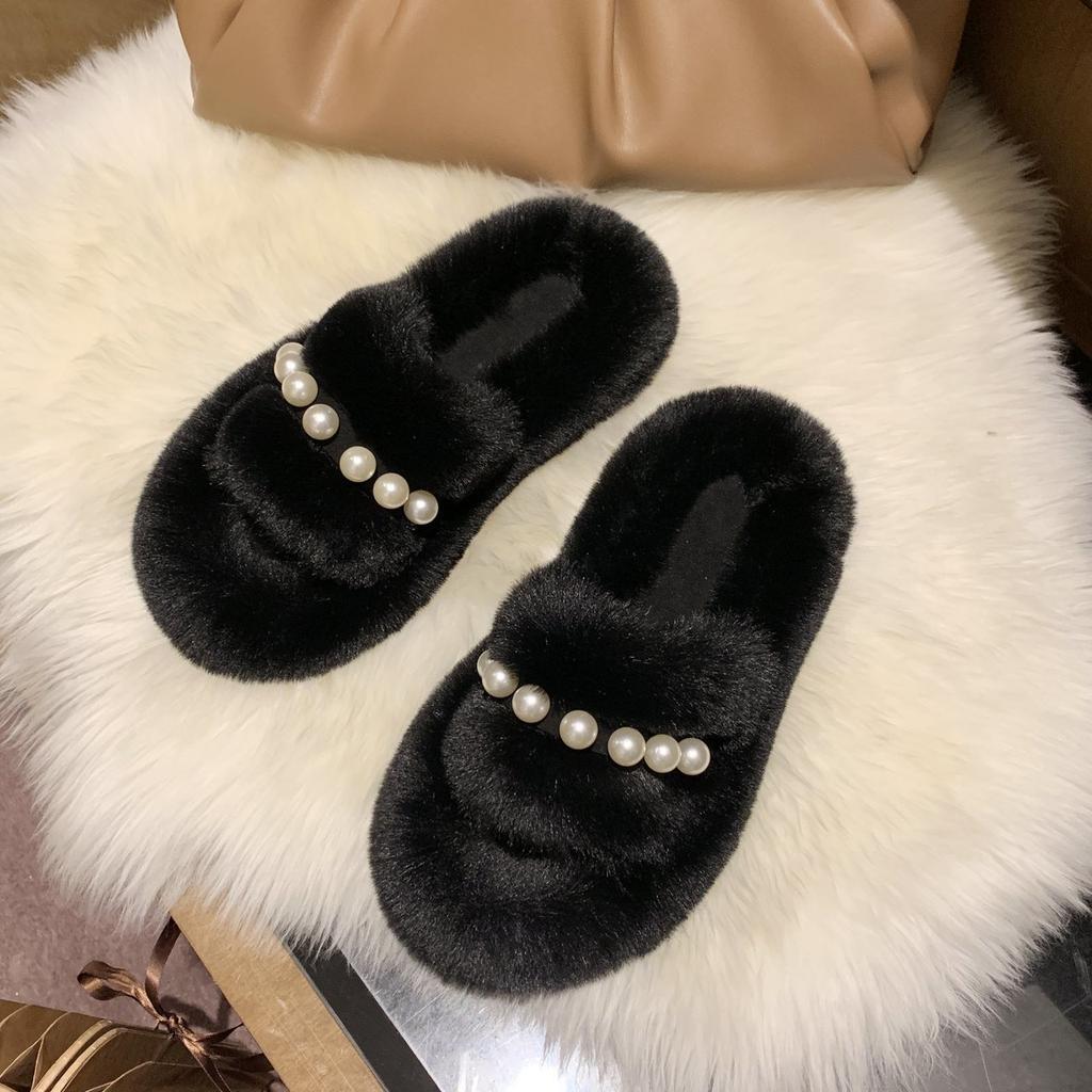 Ins fluffy slippers women's wear summer Internet celebrity 2025 new cute pearl rabbit plush cross cotton drag tide