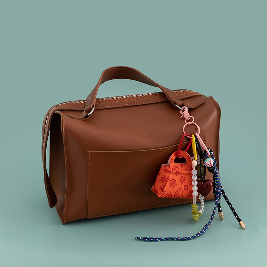 Stylish PU Leather Coin Purse Keychain with Handwoven Lanyard Handmade Keyring Bag Accessories for Urban Men and Women