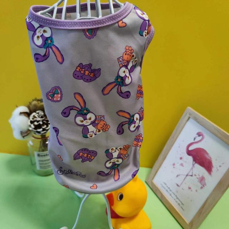 Nové stylové tílka pro psy na jaro, léto a podzim. Oblečení pro malé až středně velké psy. Oblečení pro mazlíčky - Pomeranian a Buldok. Prodyšný.