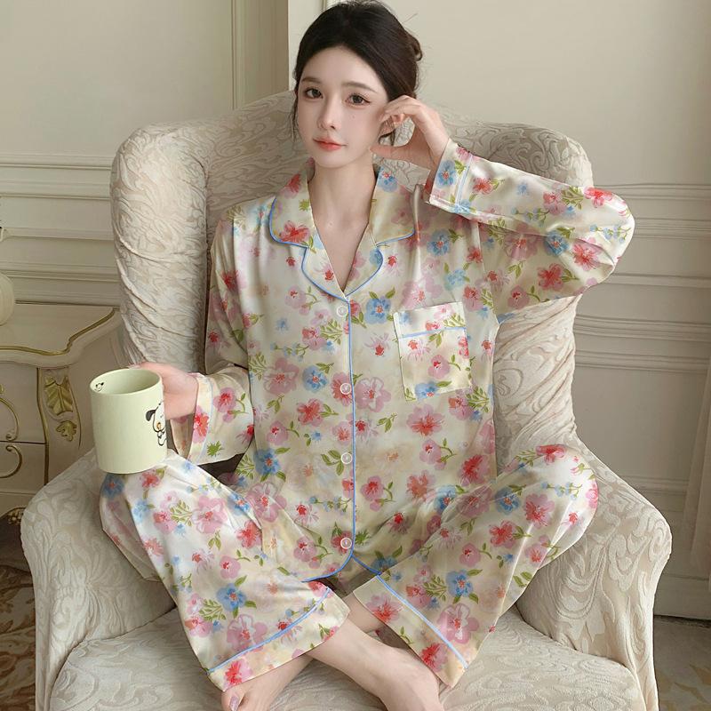 Fashion Ice Silk Thin Pajamas Women'S Spring High-End Silk Striped Cartoon Loungewear Long-Sleeved Two-Piece Set