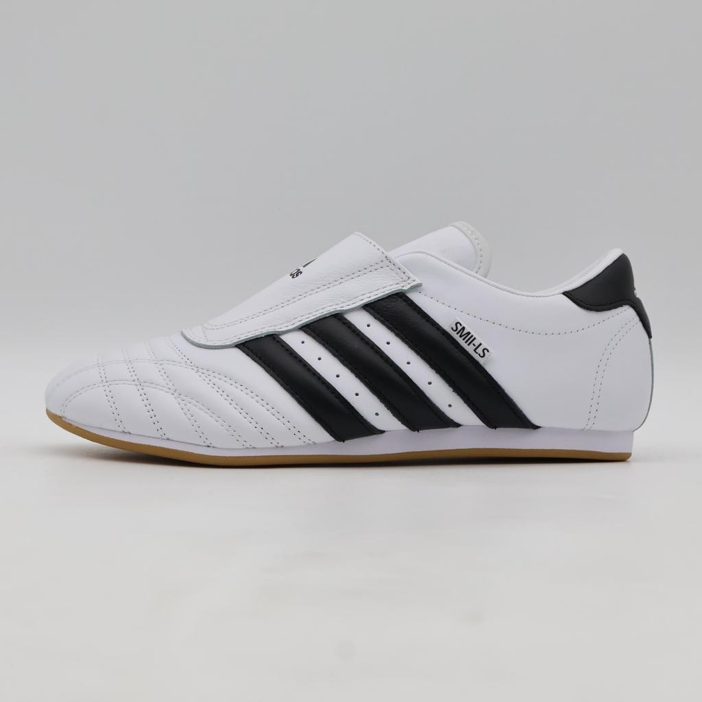 JQ4774 adidas Originals Calçado de Taekwondo Feminino Branco Preto Essencial Borracha (mulheres)
