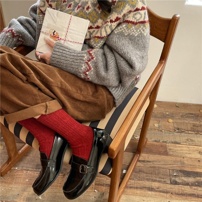 Ladies Winter New Year Benming Year Red Wool Medium Barrel Pile Socks
