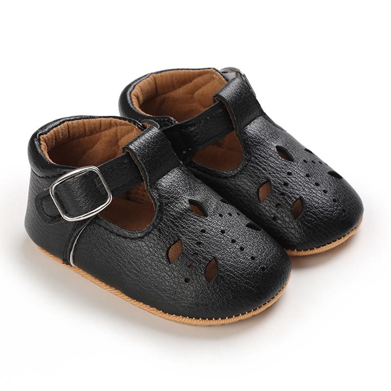 Unter 2 Jahren Kleinkinder-Babyschuhe, atmungsaktive Loch-Krippenschuhe, PU-Lederschuhe, rutschfeste Sandalen mit weicher Sohle