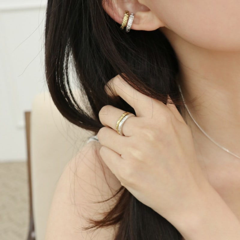 

SUIOVE Texture Earcuff silver (1 piece)