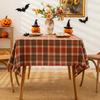Halloween-Thema Orange Kariertes Weiches Hautfreundliches Stoff-Tischdecke für Herbst-Feiertagspartys Bankette Restaurants Küche