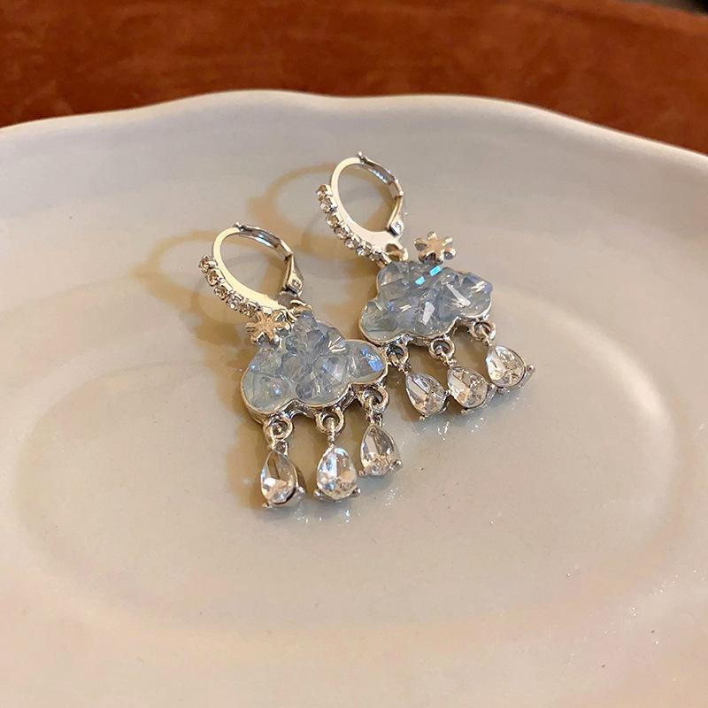 Unique Design Blue Rhinestone Ear Buckle Cloud Fringed Earrings