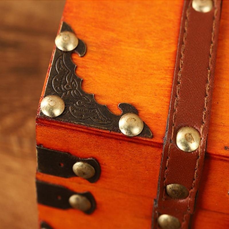 Cultural Leather Jewelry Case With Security Mechanism For Home Decoration And Storage Elegant Treasures Chest