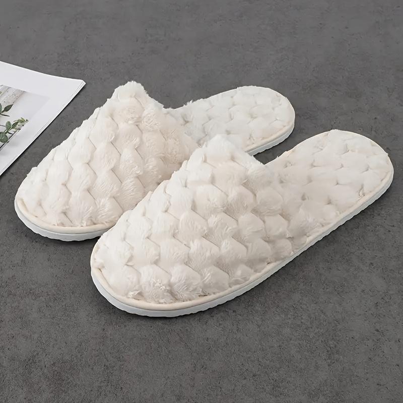 Mixed Color Plush Slippers, Hotel & Hostel Slippers, Warm Travel Slippers,  Indoor Slippers, Couple Slippers,Home Use Disposable Slippers