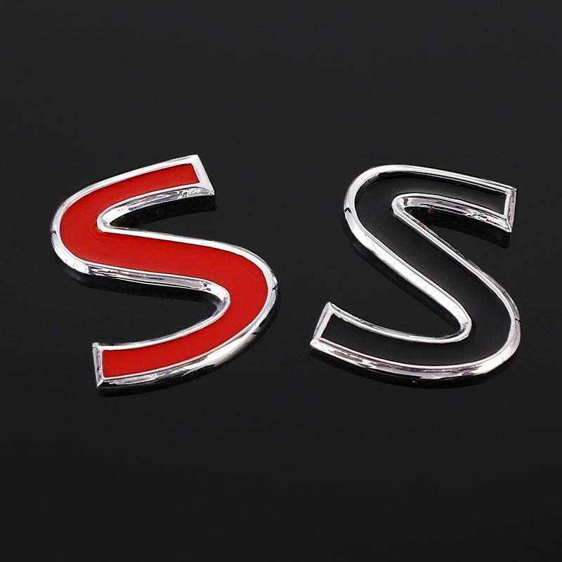 Kqsdr10 Red S Emblem Badge Car Sticker 3D Metal Styling Refitting Rear Trunk Fender Decal for Infiniti Q50 Q50L Q30 Q70 Refitting IPL