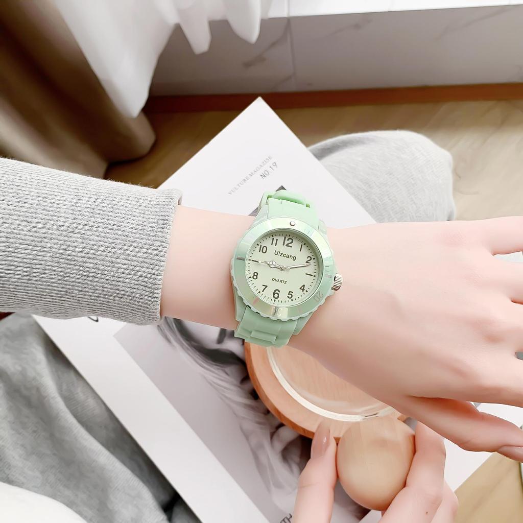 Waterproof Jelly Candy Color Watch for Girls - Durable, Drop-Proof, Trendy for Elementary Students