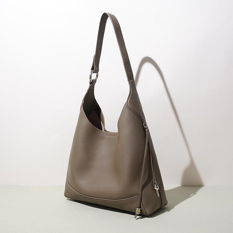 Lazy Style Cowhide Underarm Tote Bag Ins Style Versatile Commuter Shoulder Bag Premium Sense Niche Portable Bucket Bag