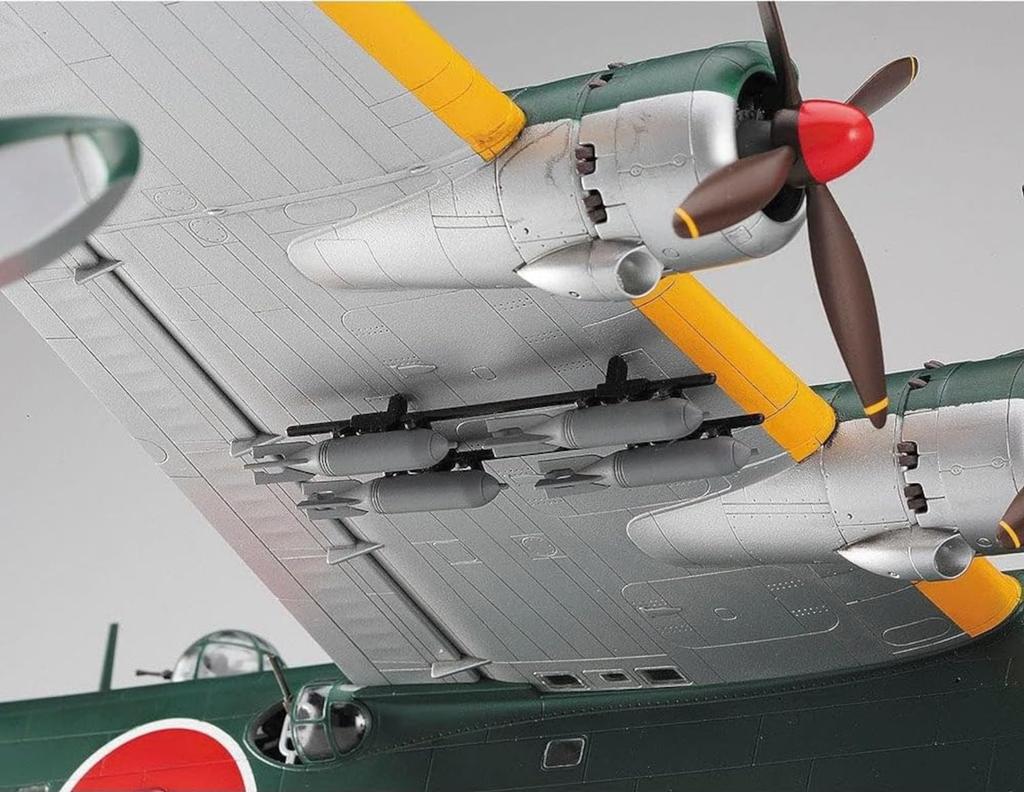 Hasegawa Japanese Navy Kawanishi H8K2 Type 2 Large Flying Boat Model 12 Plastic Model Kit E45 1/72